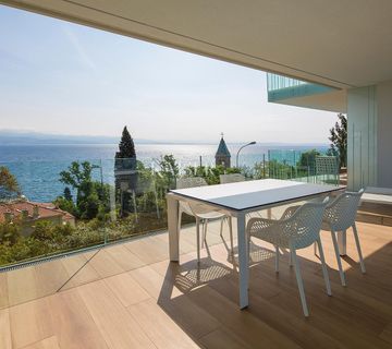 Opatija, moderan stan, dva garažna mjesta, pogled more - cover