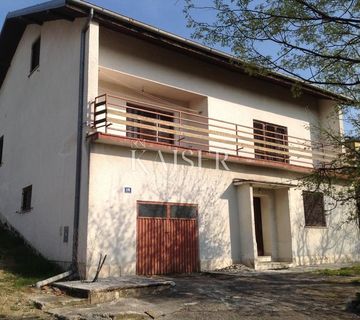 Istra - Buzet, obiteljska kuća 350 m2 - cover