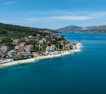 Trogir, Čiovo - luksuzni apartman pored mora 52,04 m2 - cover