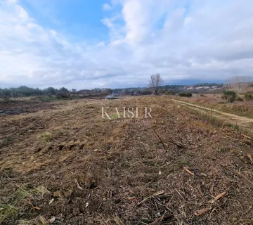 Zadar - Krneza : zemljište, ogroman potencijal - cover