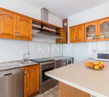 Istra - Motovun, kuća sa bazenom na 5560 m2 građevinske parcele - cover