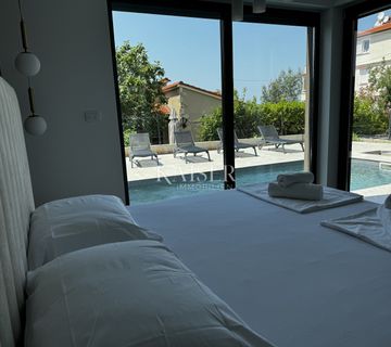 Istra - Poreč, luksuzan stan u prizemlju pogled more - cover