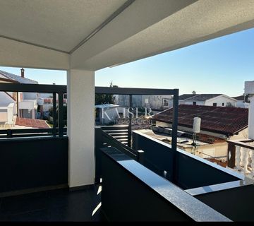Zadar, Otok Vir- Moderna kuća sa vrtom, 120m od mora - cover