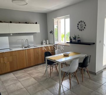 Otok Lošinj, Nerezine, stan 58 m2 s pogledom na more - cover
