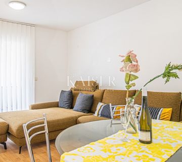 Otok Krk, Malinska - stan 60m2, 400m od mora - cover