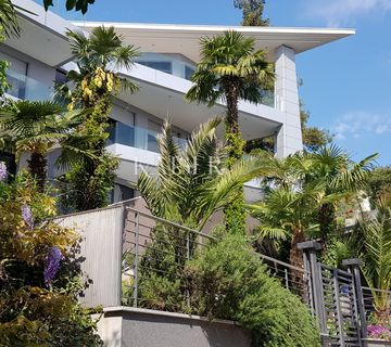 Opatija - luksuzna villa 750m2 s pogledom na more - cover
