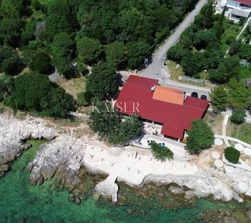 Novi Vinodolski - ekskluzivan restoran uz more - cover