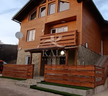 KUĆA+ZEMLJIŠTE, PRODAJA,RUDOPOLJE 155m2+436,m2 - Rudopolje, Vrhovine