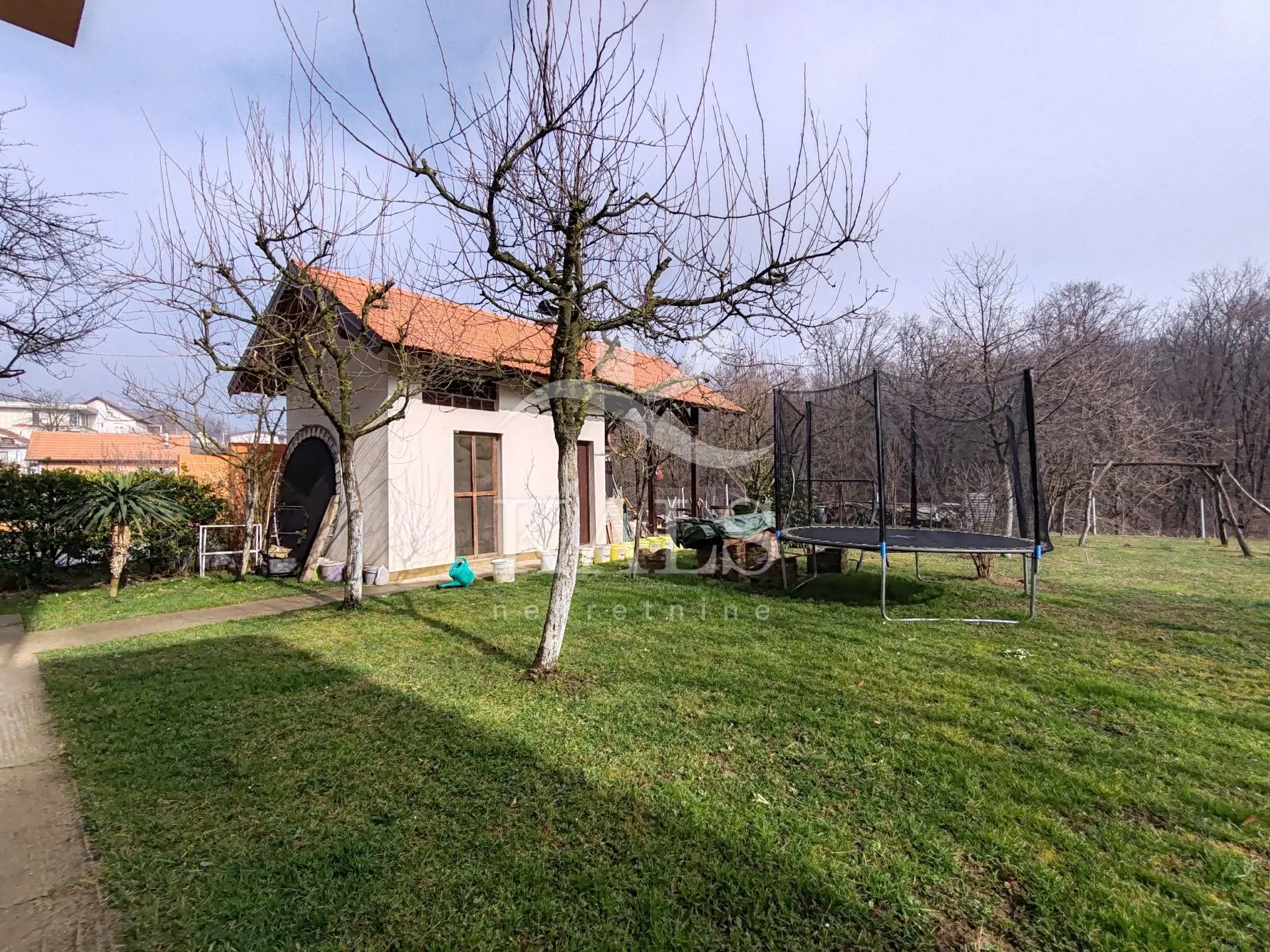 STAN ZA RADNIKE, NAJAM, GORNJA DUBRAVA, 67 m2, 3-soban - cover