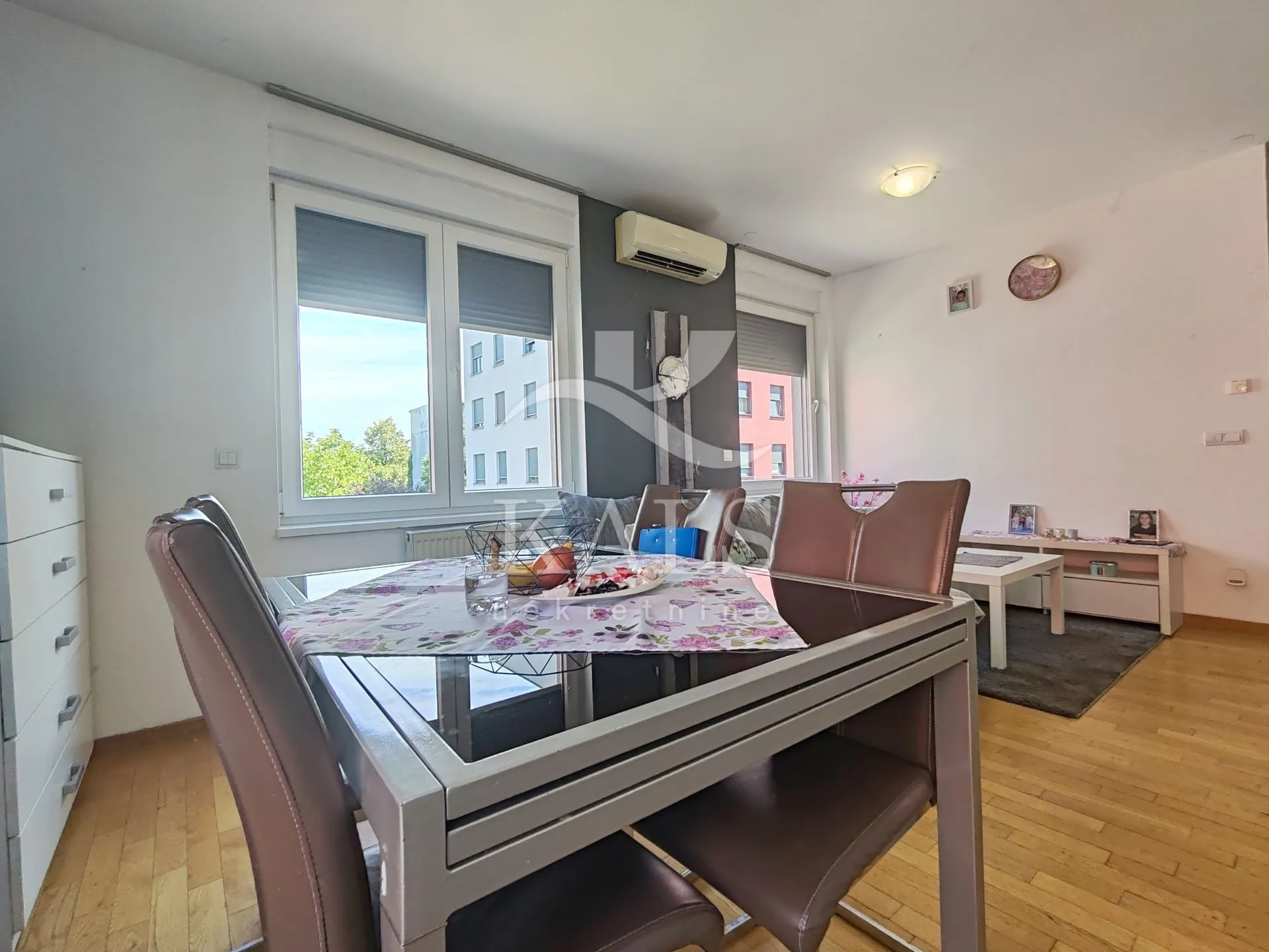 STAN, PRODAJA, ZAGREB, SESVETE, 52 m2, 3-soban - cover