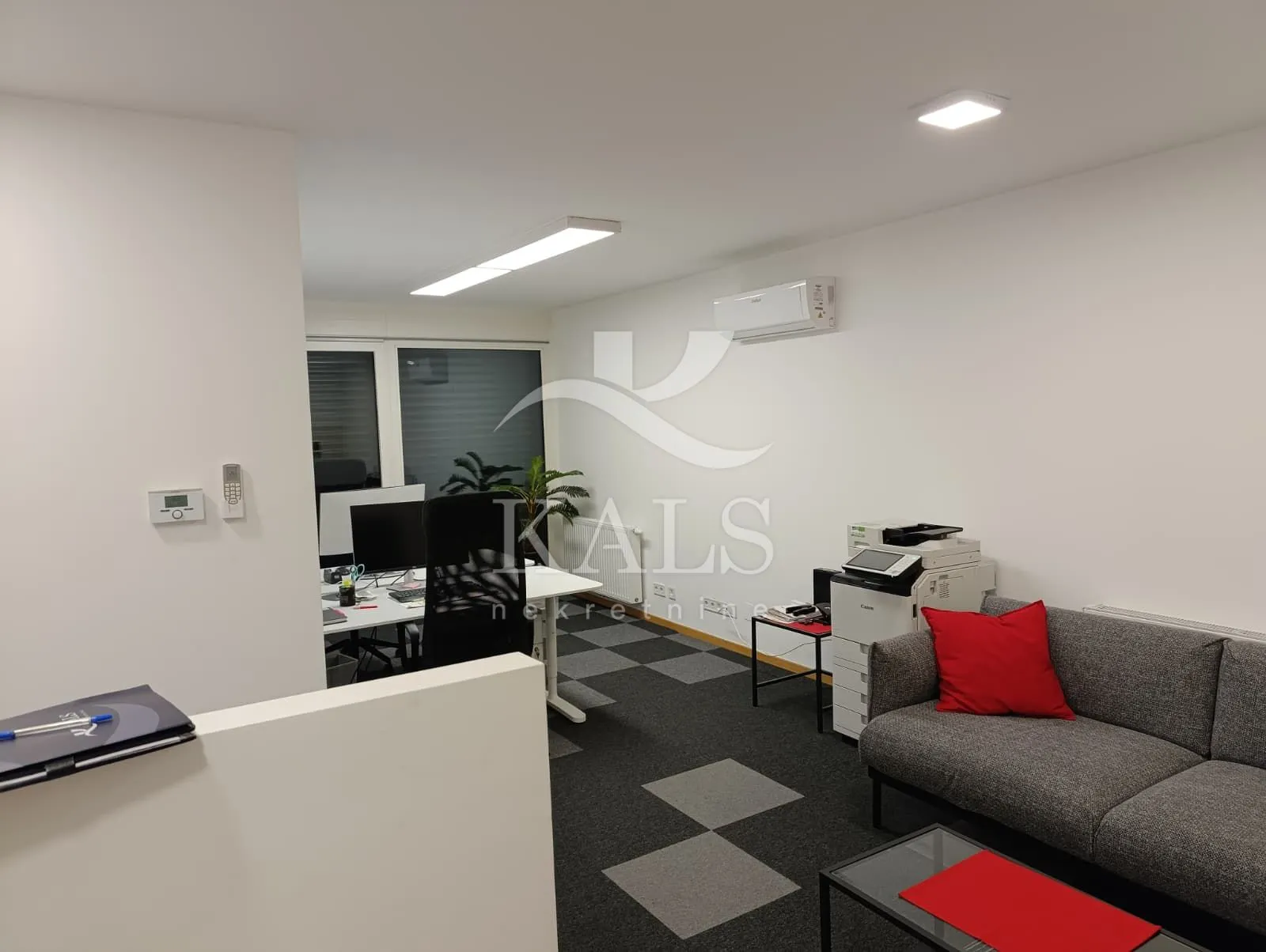 POSLOVNI PROSTOR, NAJAM, ZAGREB, ČRNOMEREC , 69 m2, 3-SOBAN - cover