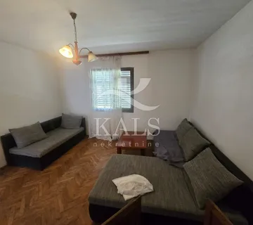 KUĆA, NAJAM, KARLOVAC, RADONJA , 72 m2,ZA RADNIKE - Radonja, Vojnić