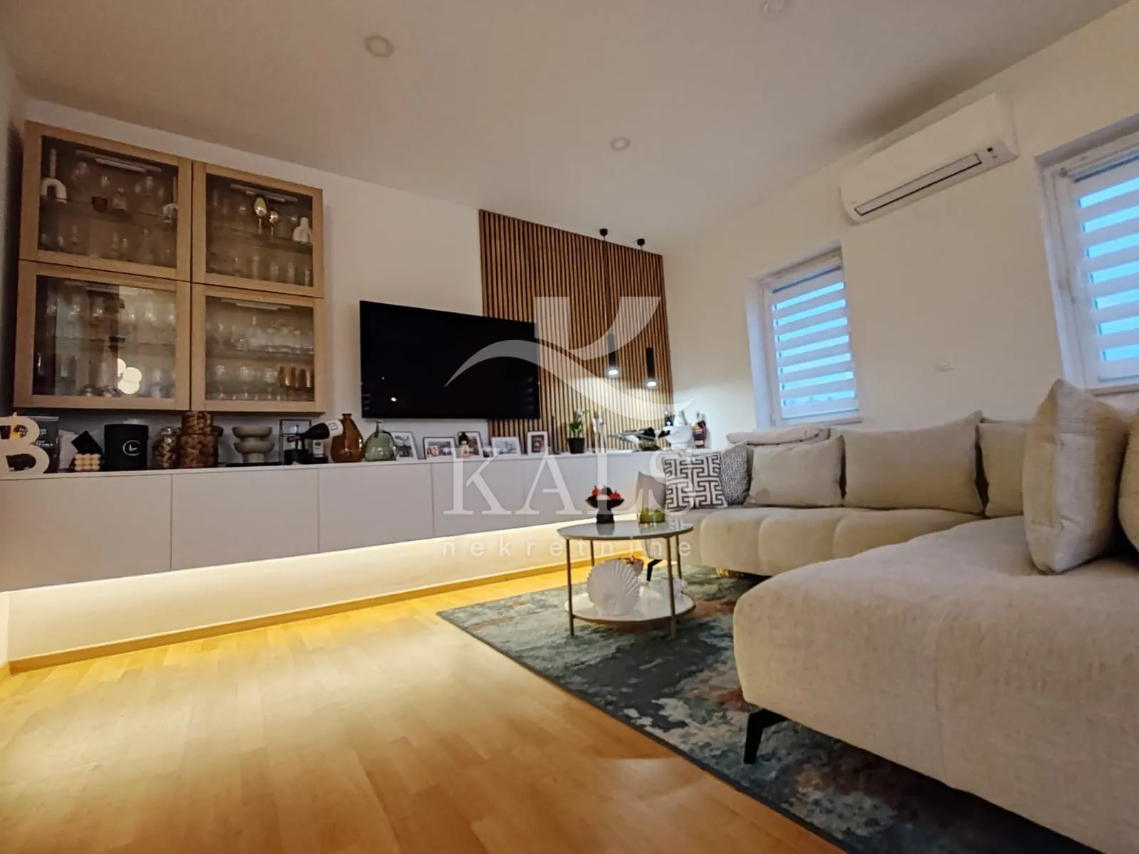 STAN, PRODAJA, ZAGREB, RUDEŠ, 92 m2, 4-soban - cover