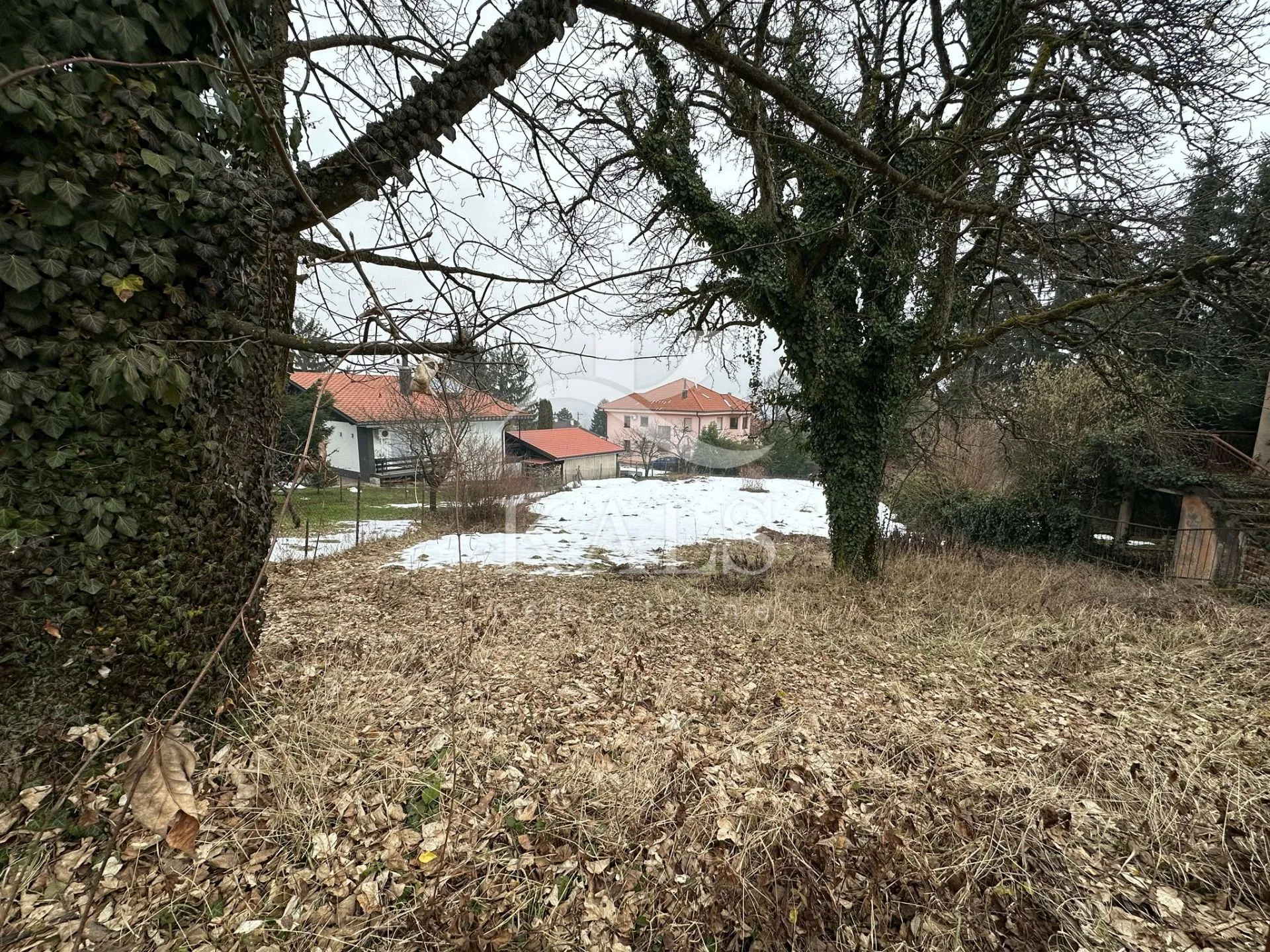 GRAĐEVINSKO ZEMLJIŠTE, PRODAJA, SAMOBOR, GIZNIK, 860 m2 - cover