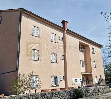 Opatija - Pobri, uređena garsonjera s lođom - cover