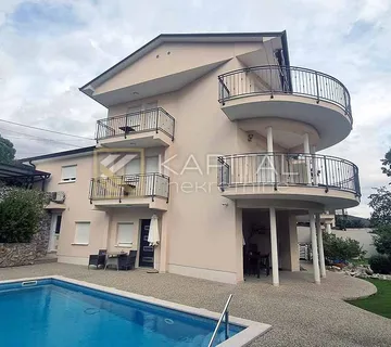 Ika, samostojeća vila s apartmanima i bazenom - Ika, Opatija