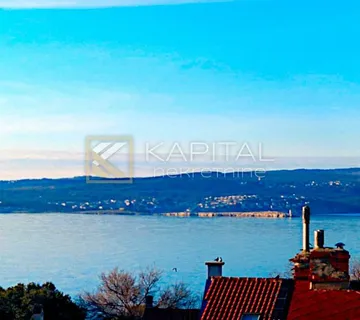 Crikvenica Centar - kuća s 3 stana