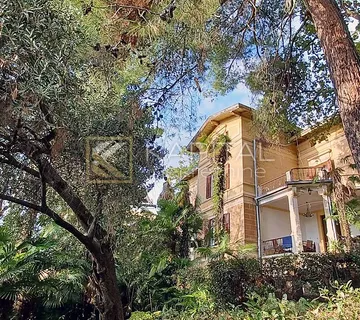 Opatija vila s dva stana