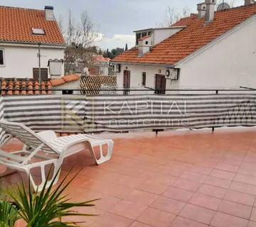 Crikvenica, stan 74 m2