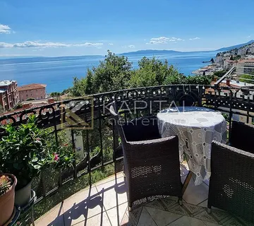 Trosoban stan 125 m2 s pogledom na more. - Opatija