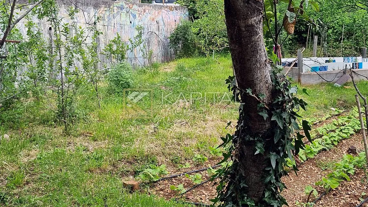 Teren Rijeka 1600m2 za dvojnu ili 2 samostojeće - cover