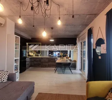 Kastav stan s okućnicom, novija gradnja - cover