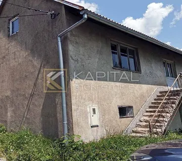 Fužine, Lič - interesantna kuća - Lič, Fužine