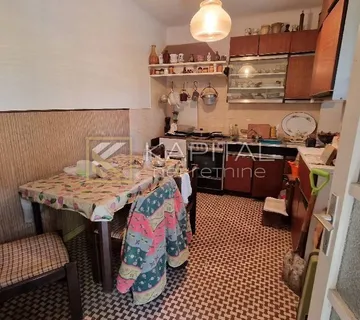 Donja Drenova, etaža, 3skl., garaža, vrt, okućnica - cover