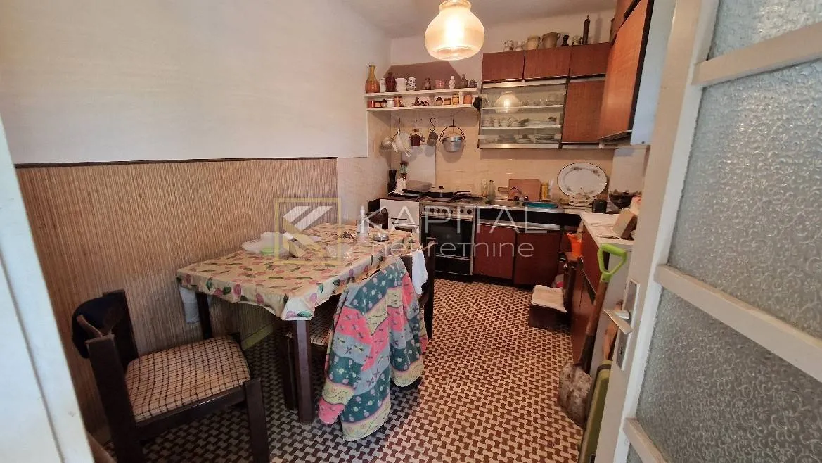 Donja Drenova, etaža, 3skl., garaža, vrt, okućnica - cover