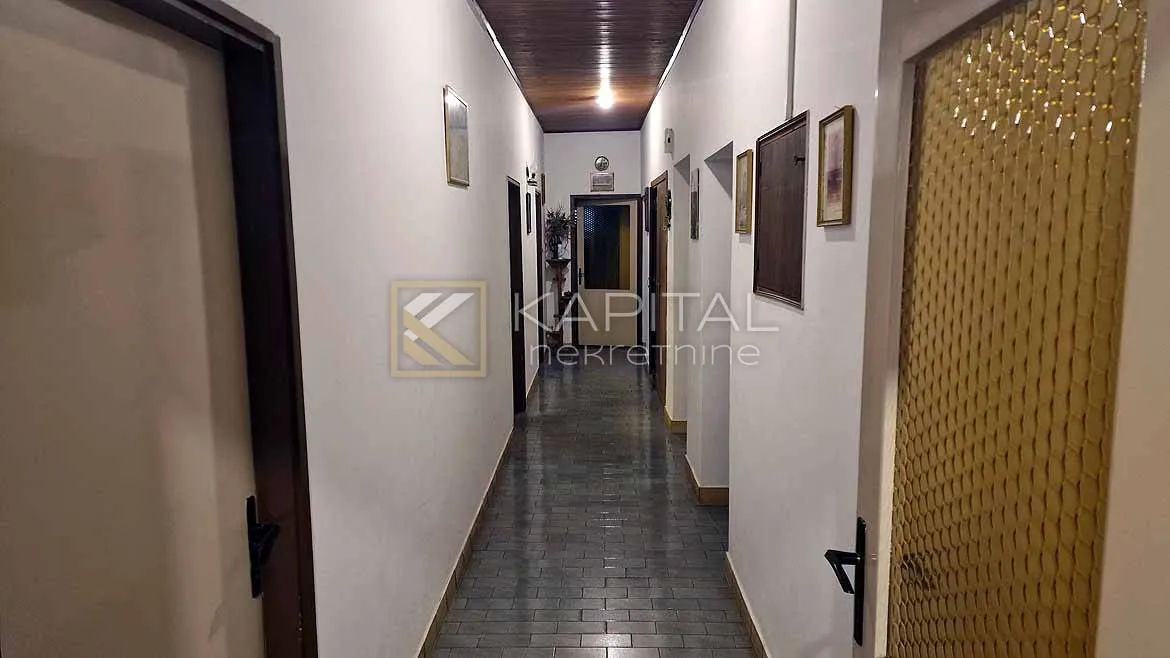 Rijeka Zamet Kuća sa lijepim terenom za gradnju 2 objekta! - cover