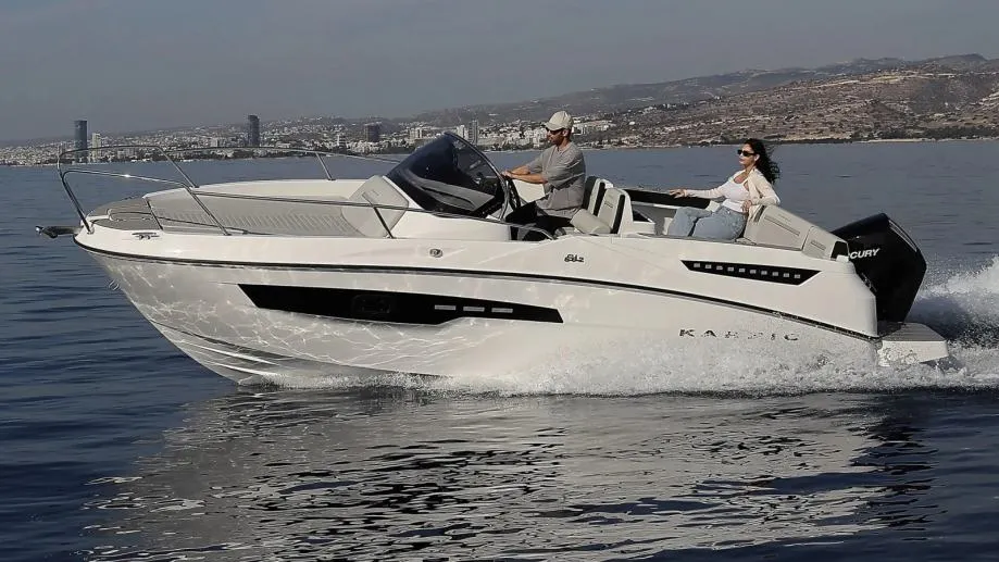 KARNIC 7,15 m (SL692) - SUNDECK, MODEL 2026 - cover