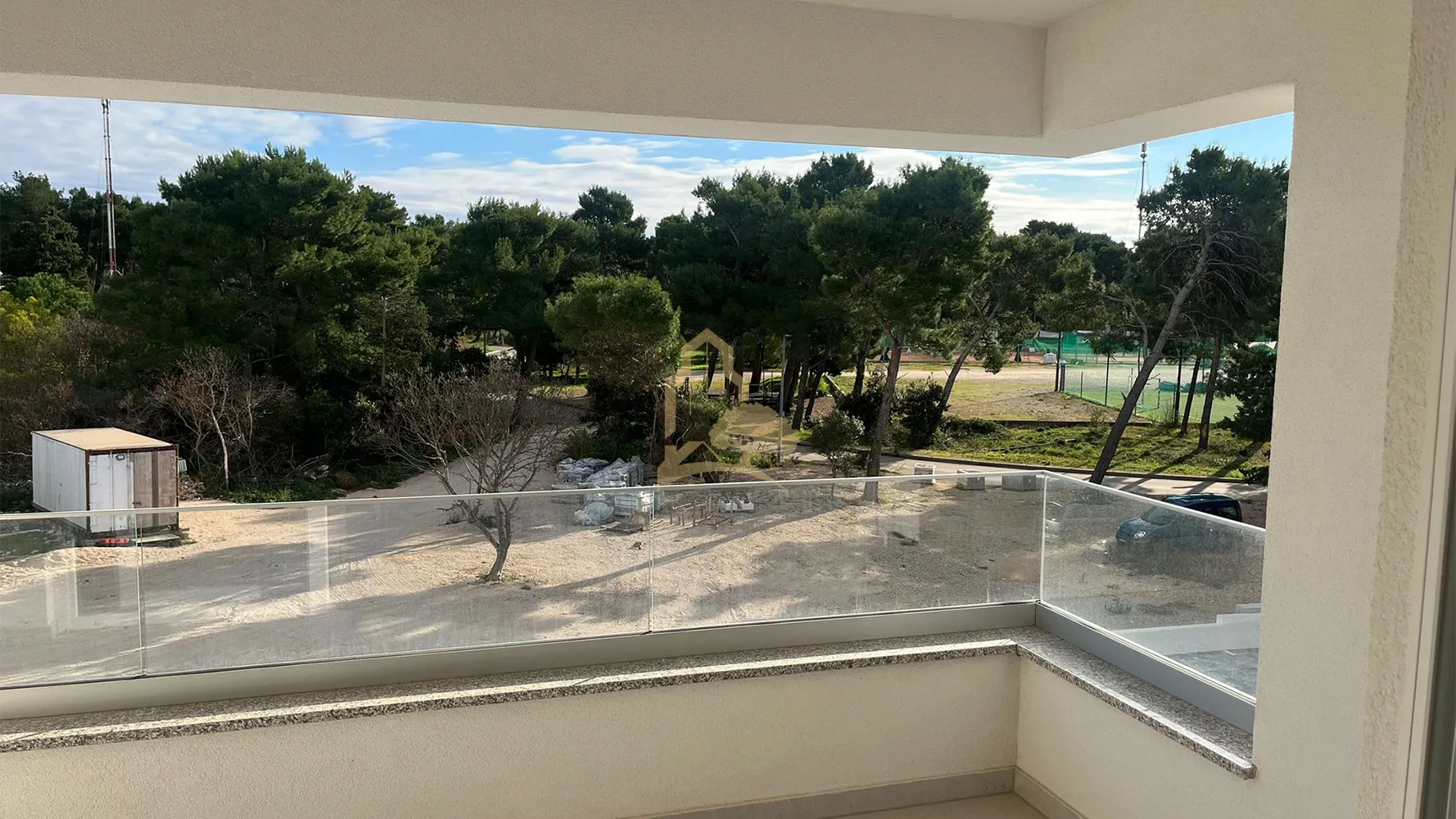 Odlična novogradnja u zelenilu, Novalja - cover