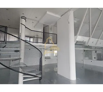 Ekskluzivan dvoetažni ured u srcu grada – Laginjina (230 m2) - cover