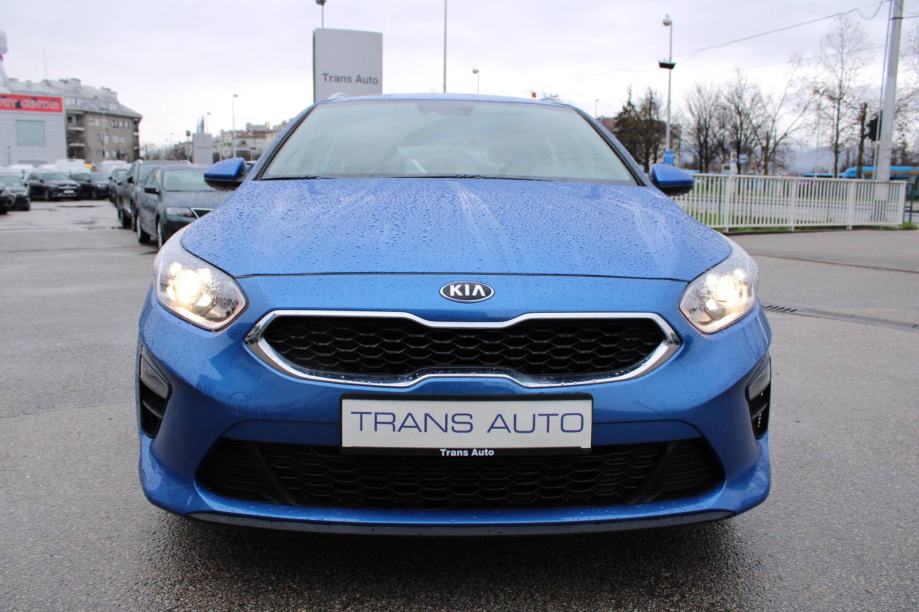 kia-ceed-sportswagon-1.0-t-gdi-kamera-slika-216289764