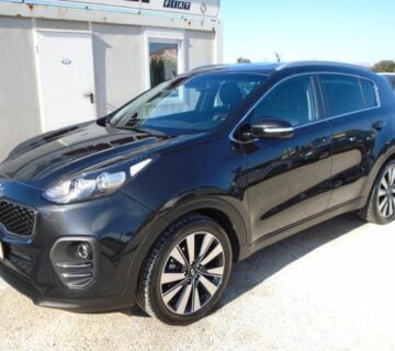 Kia Sportage 1,7 CRDi automatik - cover