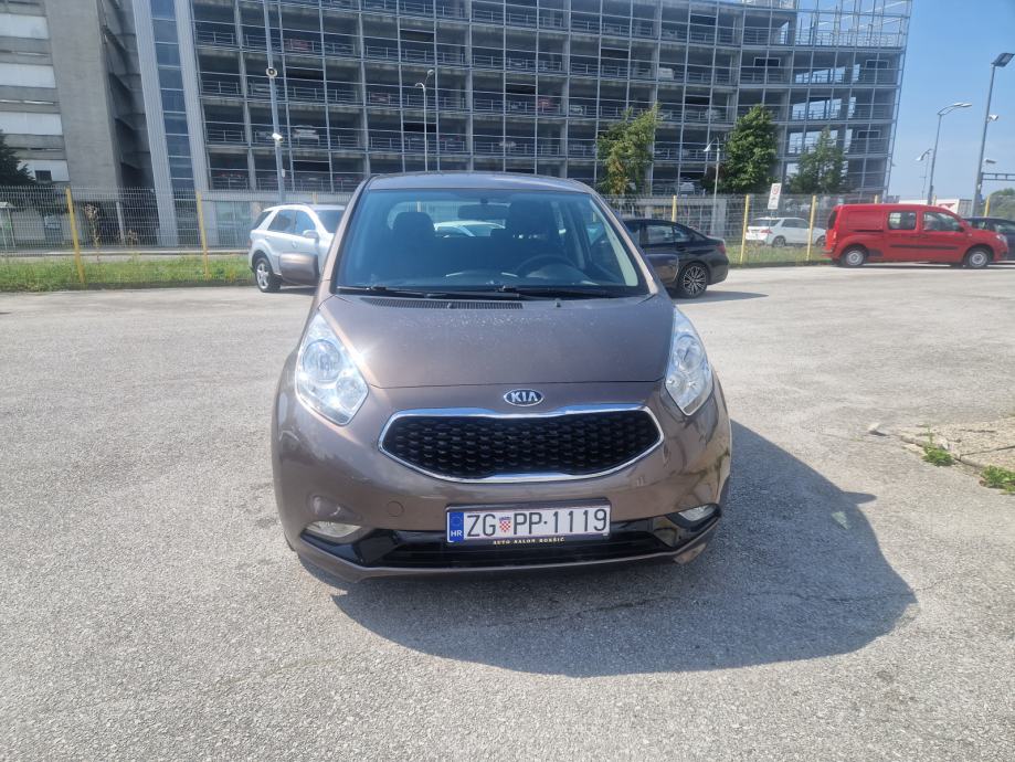 kia-venga-1.4-slika-200404878