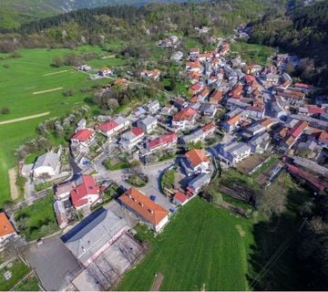 Klana, građevinsko zemljište 3.690m2 - cover