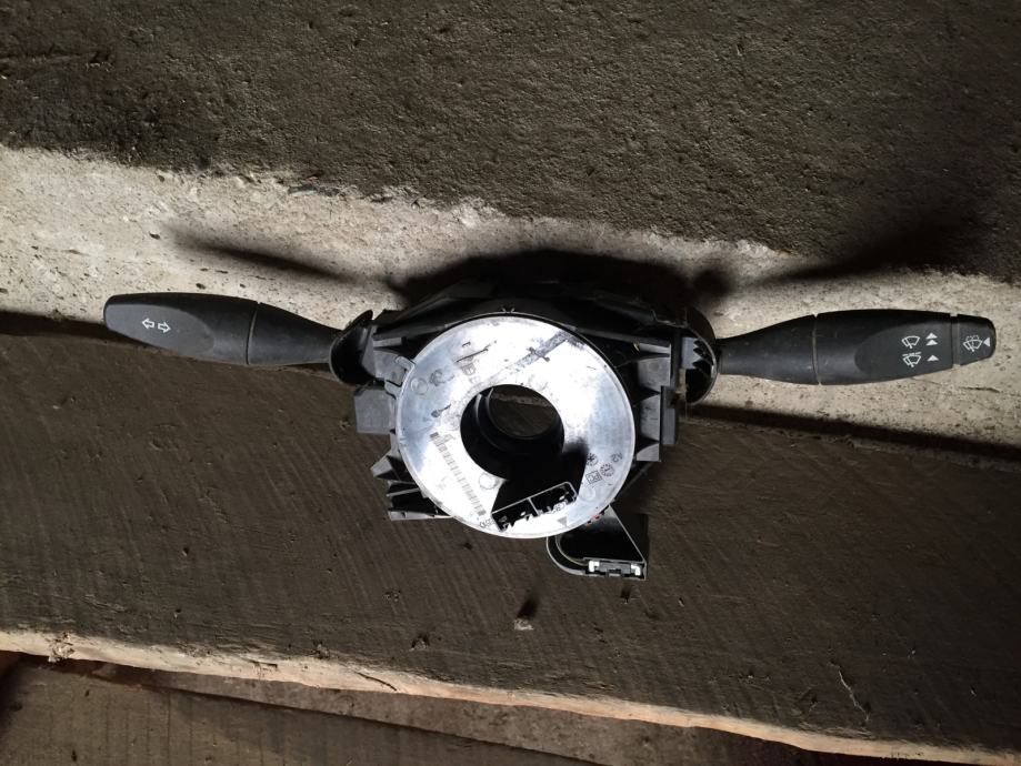 komande-brisaca-zmigavca-ford-focus-slika-74759899