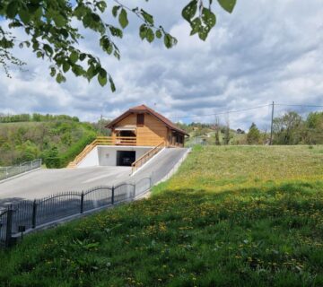 Krapinske Toplice - ekskluzivna drvena kuća sa okućnicom, Top lokacija (prodaja) - cover