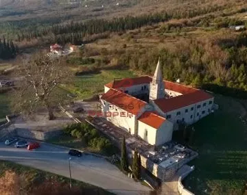 Poljoprivredno zemljište, Pridvorje - cover