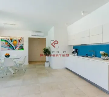 Vila s bazenom u Zatonu - Zaton, Dubrovnik - Okolica