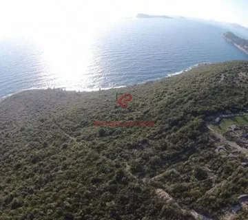 Prvi red do mora, Cavtat - cover