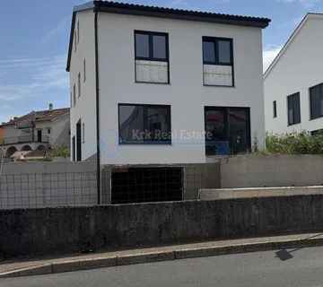 MALINSKA - APARTMAN SA GARAŽOM, NOVOGRADNJA - cover