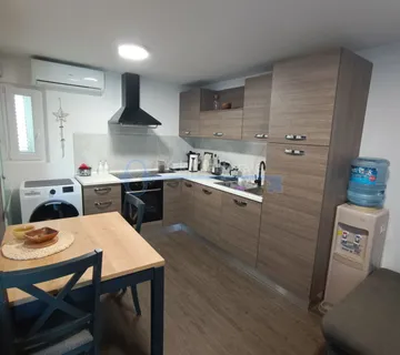 Punat - Dvoetažni Apartman S Terasom