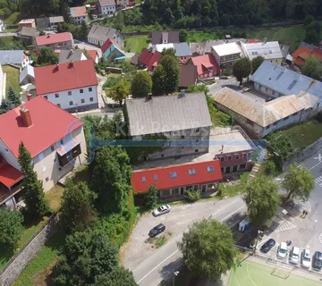 Fužine - Caffe Bar S Galerijom I Terasom