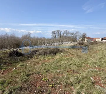 MALINSKA - VELIKO GRAĐEVINSKO ZEMLJIŠTE - cover