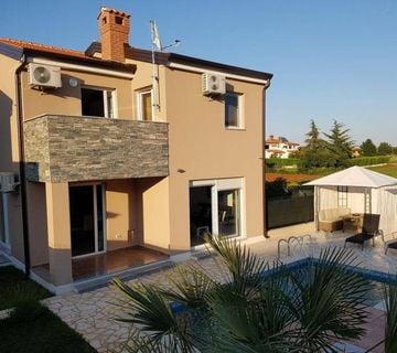 Kuća: Funtana, 150.00 m2 - cover