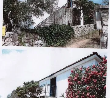 Kuća: Hvar, katnica, 150 m2 (prodaja)