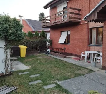 Kuća: Osijek, Jug I, 89.00 m2 + 74 m2 (prodaja)