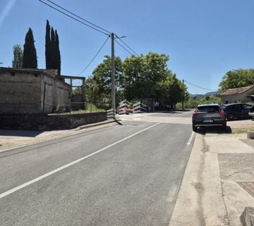 Kuća za renoviranje površine 146m2, 450m2 okućnice, Staševica (prodaja) - cover